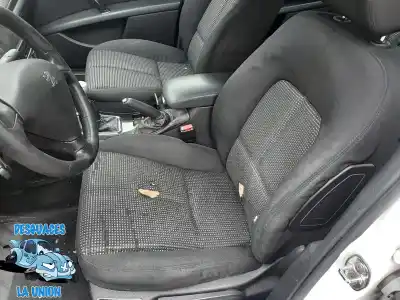 Sloopvoertuig peugeot 407 premium van het jaar 2010 aangedreven rhf o rh01