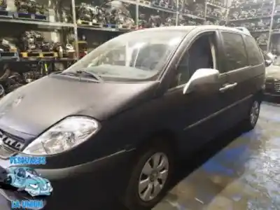 Vehicul casat citroen c8 hdi 120 collection al anului 2007 alimentat rhkdw10uted4