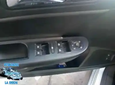 Здавання транспортного засобу volkswagen passat b6 variant (3c5) 2.0 tdi 16v року 2008 потужний 