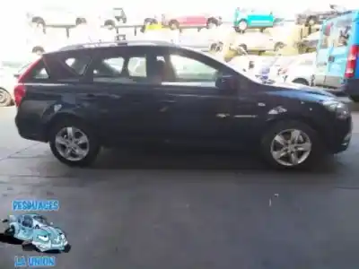 Veículo de Sucata kia cee'd (jd) 1.6 crdi 128 do ano 2012 alimentado 