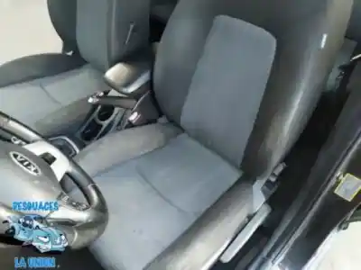 Veículo de Sucata kia cee'd (jd) 1.6 crdi 128 do ano 2012 alimentado 