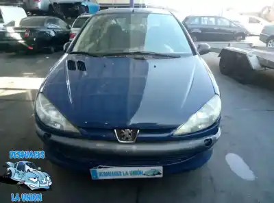 Veículo de Sucata peugeot 206 berlina xt do ano 2001 alimentado wjy