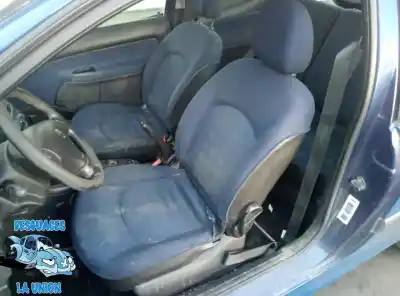 Veículo de Sucata peugeot 206 berlina xt do ano 2001 alimentado wjy