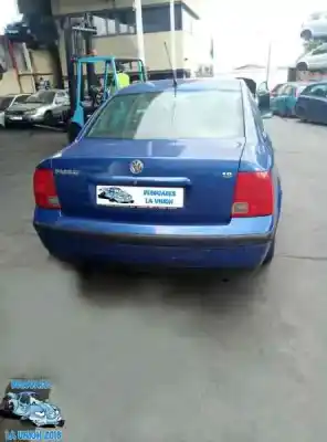 Veículo de Sucata volkswagen passat b5 (3b2) 1.8 do ano 1997 alimentado 