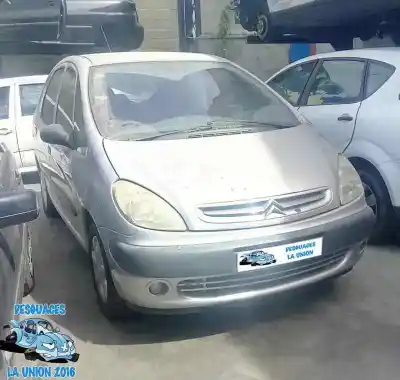Veicolo di demolizione CITROEN XSARA PICASSO (N68) 2.0 HDI dell'anno 2001 alimentato 