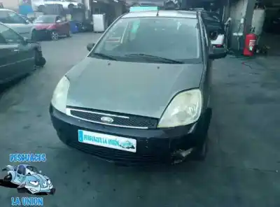 Veículo de Sucata ford fiesta (cbk) ambiente do ano 2002 alimentado 