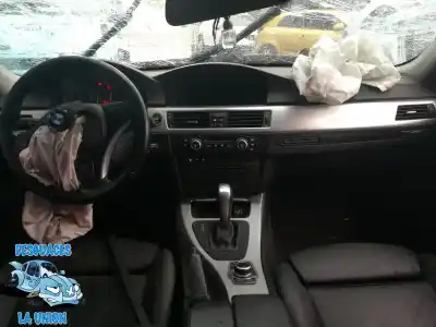 Veículo de Sucata bmw serie 3 berlina (e90) 330d do ano 2008 alimentado 