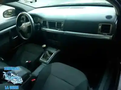 Veículo de Sucata opel vectra c berlina sport do ano 2005 alimentado 