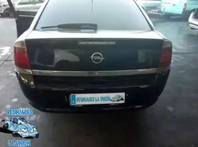 Veículo de Sucata opel vectra c berlina sport do ano 2005 alimentado 