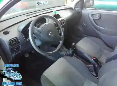 Veicolo di demolizione opel corsa c corsavan dell'anno 2006 alimentato 