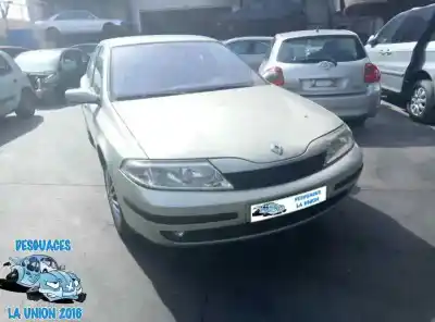Veículo de Sucata renault laguna ii (bg0/1_) 1.9 dci do ano 2001 alimentado 