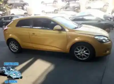 Veículo de Sucata KIA PRO_CEE´D Active do ano 2008 alimentado 