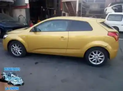 Veículo de Sucata kia pro_cee´d active do ano 2008 alimentado 