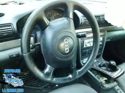 Veículo de Sucata AUDI A4 BERLINA (B5) 1.9 TDI do ano 2000 alimentado 