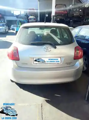 Veículo de Sucata toyota auris luna do ano 2008 alimentado 1zrfe