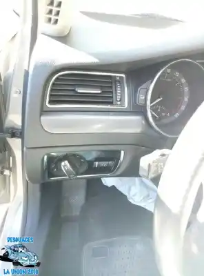 Здавання транспортного засобу skoda superb ii ranchera familiar (3t5) 2.0 tdi 16v року 2010 потужний 