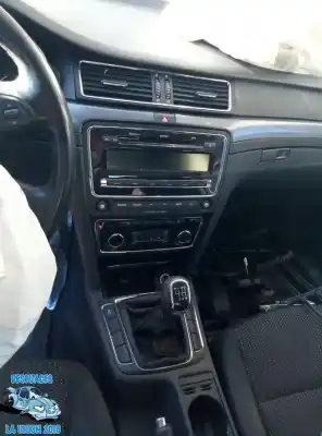 Здавання транспортного засобу skoda superb ii ranchera familiar (3t5) 2.0 tdi 16v року 2010 потужний 