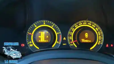 Veículo de Sucata toyota auris sol do ano 2007 alimentado 1adftv