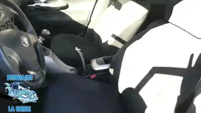 Veículo de Sucata toyota auris sol do ano 2007 alimentado 1adftv