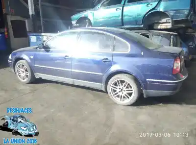 Sloopvoertuig volkswagen passat berlina (3b3) 2.8 v6 30v van het jaar 2003 aangedreven 