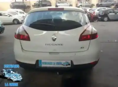 Veículo de Sucata renault megane iii berlina 5 p dynamique do ano 2010 alimentado k9k g8