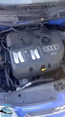 Véhicule à la ferraille audi a3 (8l1) 1.8 de l'année 1998 alimenté 