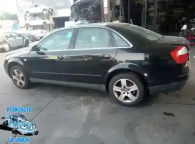 Veículo de Sucata AUDI A4 BERLINA (8E) 2.5 V6 24V TDI do ano 2001 alimentado 