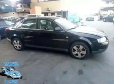 Veículo de Sucata audi a4 berlina (8e) 2.5 v6 24v tdi do ano 2001 alimentado 