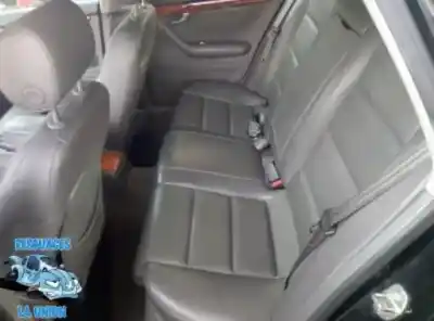 Veículo de Sucata audi a4 berlina (8e) 2.5 v6 24v tdi do ano 2001 alimentado 