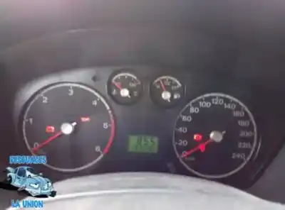 Veículo de Sucata ford focus berlina (cap) ambiente (d) do ano 2006 alimentado 