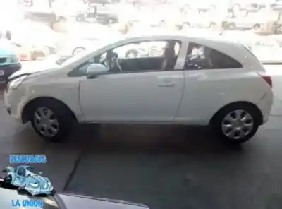 Véhicule à la ferraille OPEL CORSA D Enjoy de l'année 2008 alimenté 