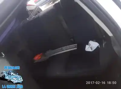 Veículo de Sucata ford focus berlina (cap) ambiente (d) do ano 2007 alimentado kkda