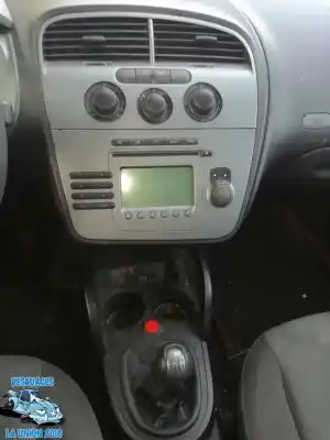 Veículo de Sucata seat toledo iii (5p2) 1.9 tdi do ano 2005 alimentado 