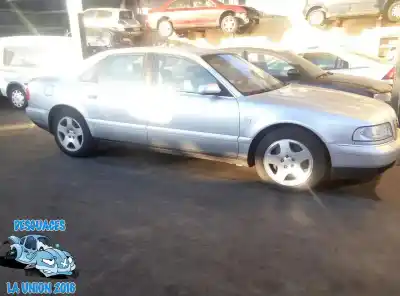 Здавання транспортного засобу audi a8 (d2) 4.2 v8 40v року 2000 потужний 