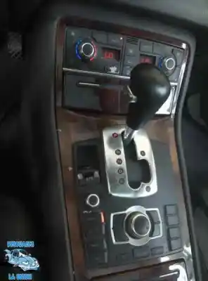 Scrapping Vehicle audi a8 (4e2) 3.7 quattro of the year 2003 powered 