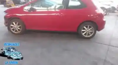 Veículo de Sucata toyota auris luna+ do ano 2007 alimentado 1ndtv