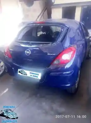 Véhicule à la ferraille opel corsa d corsavan de l'année 2012 alimenté a13dtc