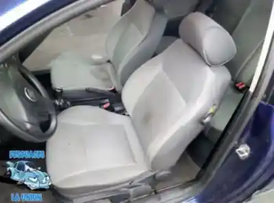 Здавання транспортного засобу seat ibiza (6l1) stylance року 2002 потужний 