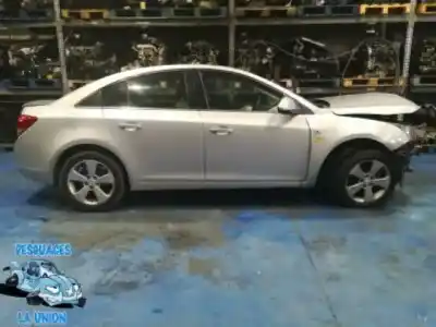 Veículo de Sucata chevrolet cruze ls+ do ano 2009 alimentado 