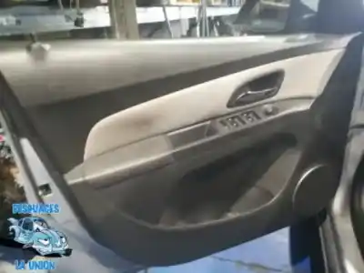 Veículo de Sucata chevrolet cruze ls+ do ano 2009 alimentado 