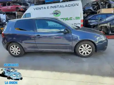 Véhicule à la ferraille volkswagen                                         golf v berlina (1k1)                                                                                                                                                                                                                                       highline                                                                                                                                                                                                                                                   de l'année 2005 alimenté bkc