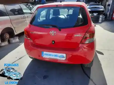 Veículo de Sucata toyota yaris live do ano 2009 alimentado 1krfe