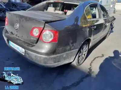 Sloopvoertuig volkswagen passat b6 (3c2) 2.0 tdi 16v van het jaar 2007 aangedreven bkp