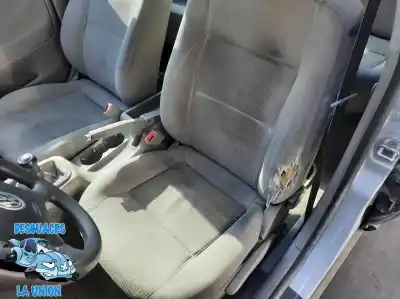 Veículo de Sucata volkswagen passat b5.5 (3b3) 1.9 tdi do ano 2002 alimentado avb