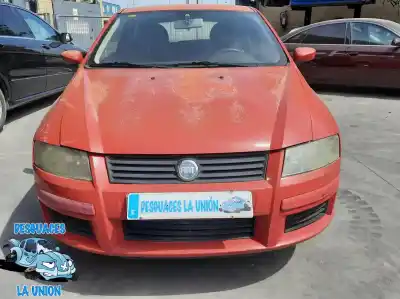 Sloopvoertuig fiat stilo (192) 1.9 jtd cat van het jaar 2005 aangedreven 192a1000