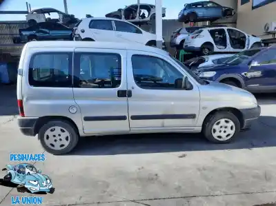 Veículo de Sucata citroen berlingo 1.9 d multispace do ano 2001 alimentado 