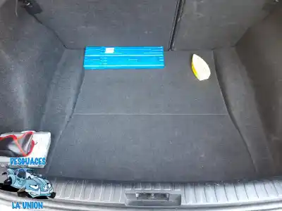 Veículo de Sucata bmw serie 1 berlina (e81/e87) 116i do ano 2001 alimentado n45b16a