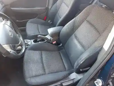 Veículo de Sucata hyundai i30 classic do ano 2008 alimentado d4fb