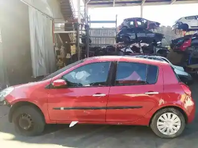 Sloopvoertuig renault clio iii 20 aniversario van het jaar 2010 aangedreven k9kt7