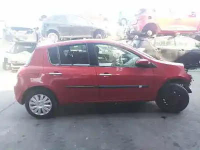 Sloopvoertuig renault clio iii 20 aniversario van het jaar 2010 aangedreven k9kt7